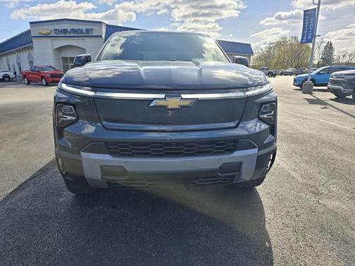 2025 Chevrolet Silverado EV LT