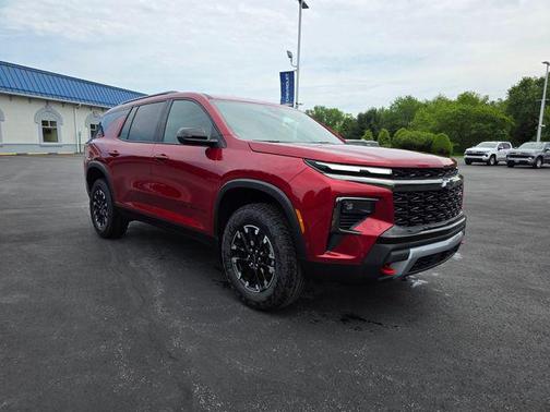 Radiant Red Tintcoat 2026 Chevrolet Traverse Z71