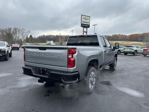 2026 Chevrolet Silverado 2500 Custom