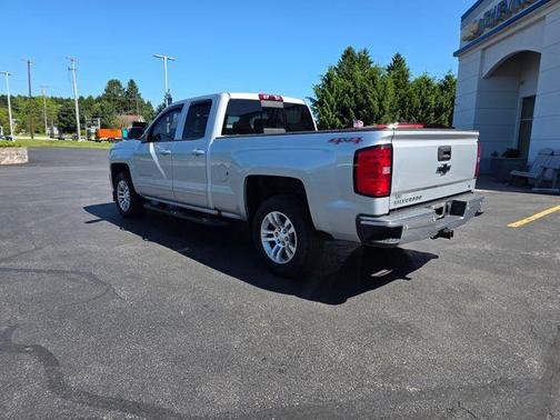 Silver Ice Metallic 2017 Chevrolet Silverado 1500 1LT