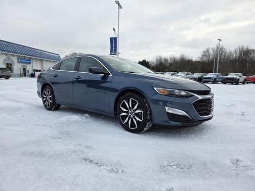 2024 Chevrolet Malibu FWD RS