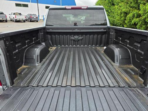 Sterling Gray Metallic 2023 Chevrolet Silverado 1500 LT