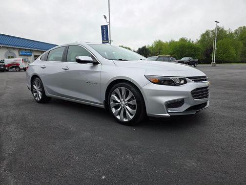 Silver Ice Metallic 2017 Chevrolet Malibu Premier