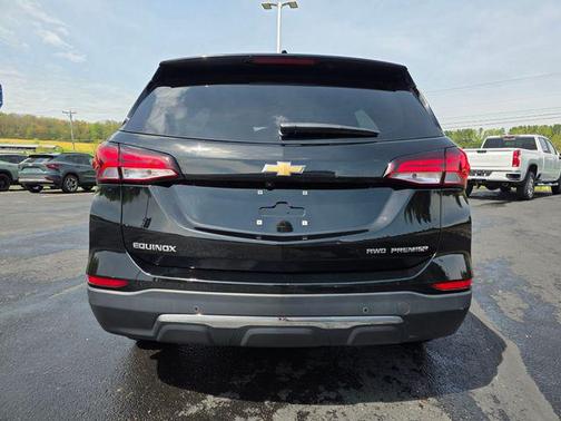 Mosaic Black Metallic 2024 Chevrolet Equinox Premier w/1LZ