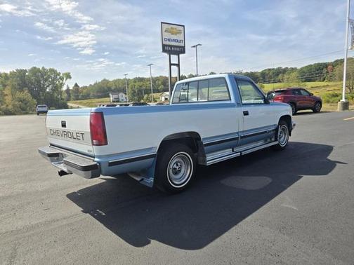 1991 Chevrolet Pickup Truck Base