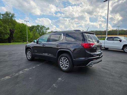 Iridium Metallic 2018 GMC Acadia SLE-2