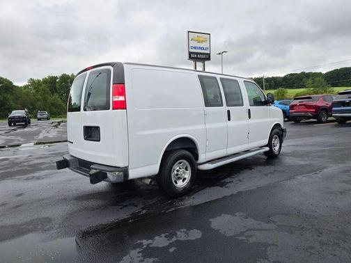 2023 Chevrolet Express 2500 RWD 2500 Regular Wheelbase WT