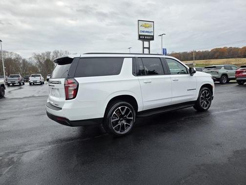 2021 Chevrolet Suburban RST