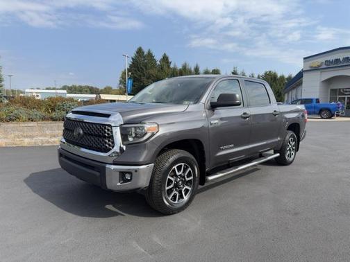 2018 Toyota Tundra SR5