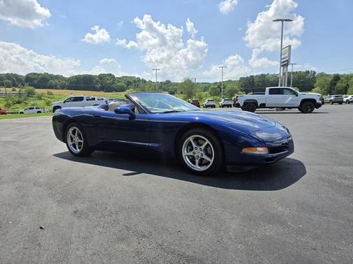 2004 Chevrolet Corvette Base