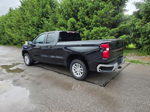 Black 2023 Chevrolet Silverado 1500 LT