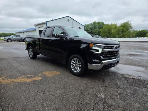 Black 2023 Chevrolet Silverado 1500 LT