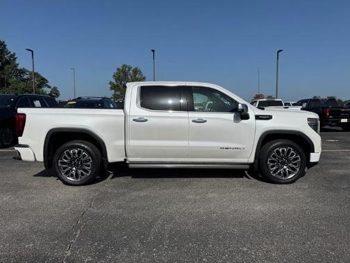 White Frost Tricoat 2024 GMC Sierra 1500 Denali Ultimate