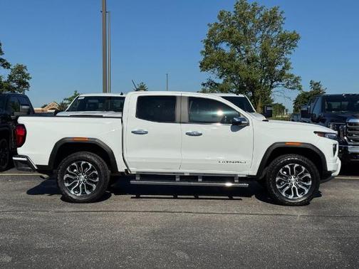 Summit White 2025 GMC Canyon Denali