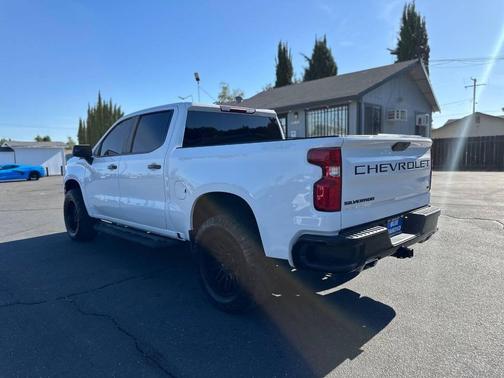 Summit White 2021 Chevrolet Silverado 1500 LT Trail Boss