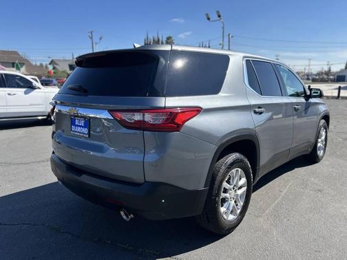 2021 Chevrolet Traverse LS