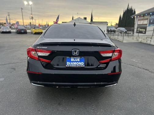 2022 Honda Accord Hybrid Sport