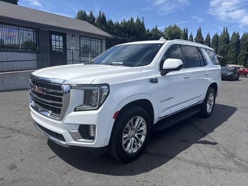 Summit White 2021 GMC Yukon SLT
