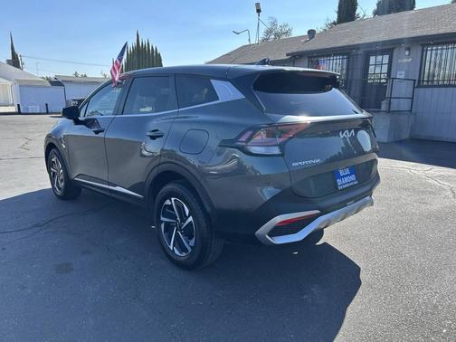 2023 Kia Sportage Hybrid LX