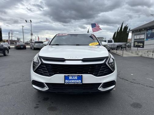 2023 Kia Sportage LX