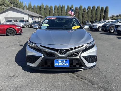 2021 Toyota Camry SE