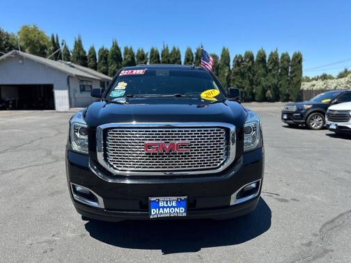Onyx Black 2017 GMC Yukon Denali