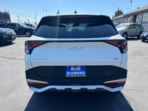 2023 Kia Sportage LX