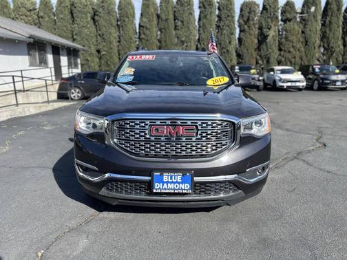 2017 GMC Acadia Denali