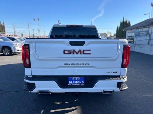 2021 GMC Sierra 1500 AT4