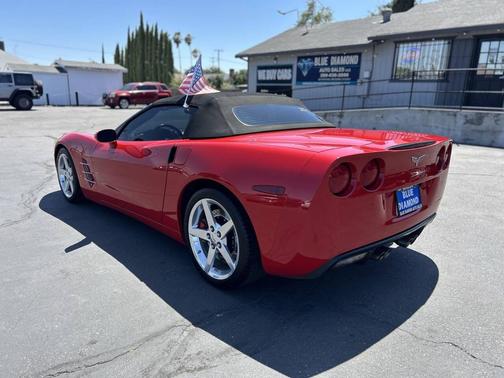 2005 Chevrolet Corvette Base