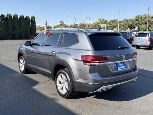 2018 Volkswagen Atlas 3.6L Launch Edition