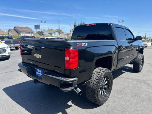 Black 2018 Chevrolet Silverado 1500 2LT