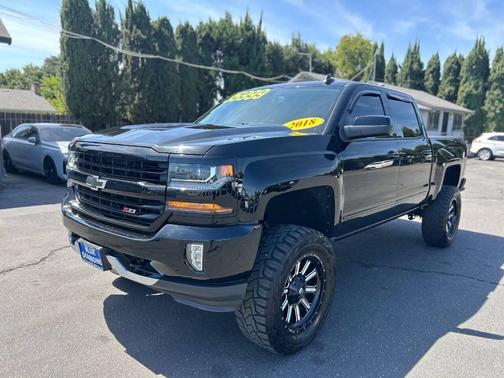 Black 2018 Chevrolet Silverado 1500 2LT