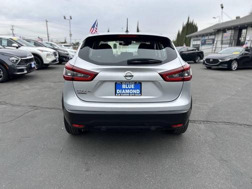 2021 Nissan Rogue Sport S