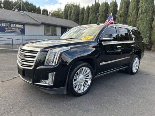 2017 Cadillac Escalade Platinum