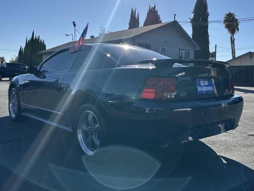 2001 Ford Mustang GT