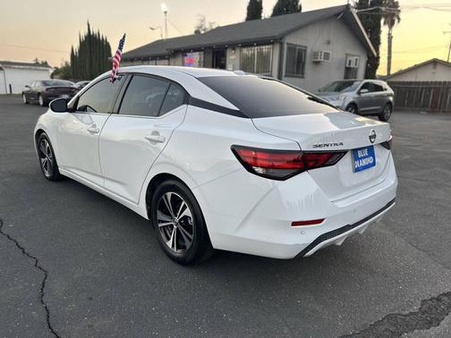 2022 Nissan Sentra SV