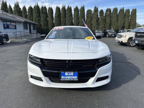 2019 Dodge Charger SXT