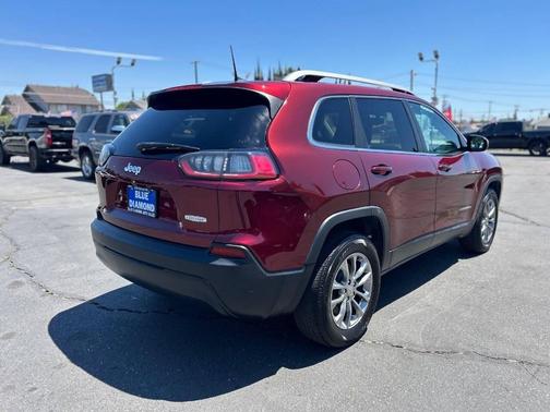 Velvet Red Pearlcoat 2019 Jeep Cherokee Latitude Plus