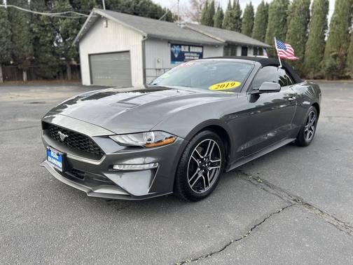 2019 Ford Mustang EcoBoost Premium