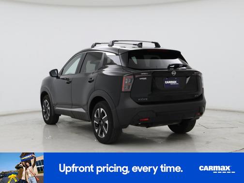 Black 2026 Nissan Kicks SV