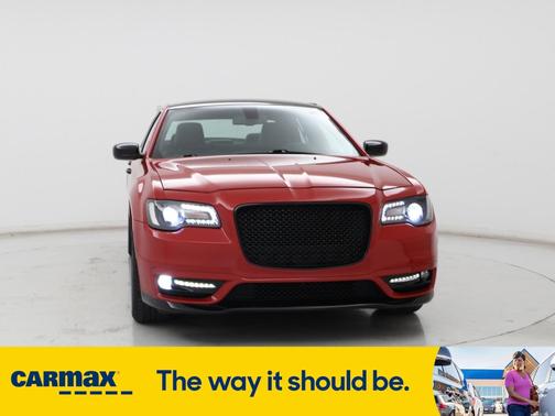 2018 Chrysler 300 S