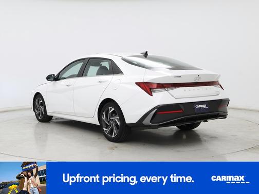 White 2025 Hyundai ELANTRA Limited