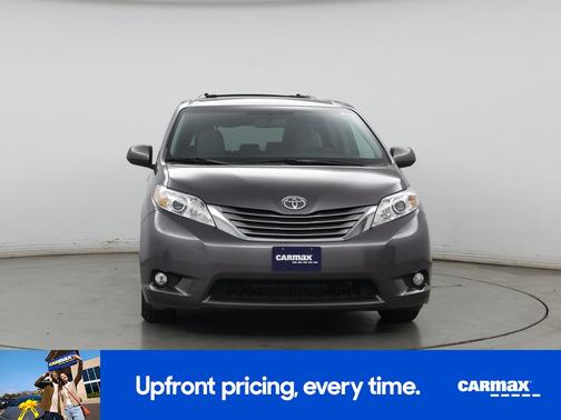2016 Toyota Sienna XLE