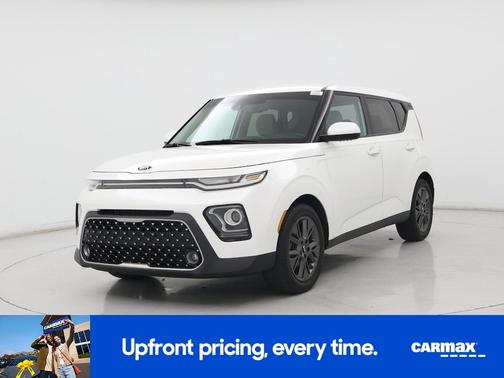 White 2020 Kia Soul EX