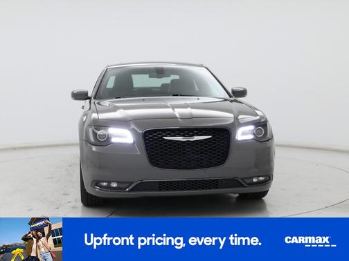 2018 Chrysler 300 S