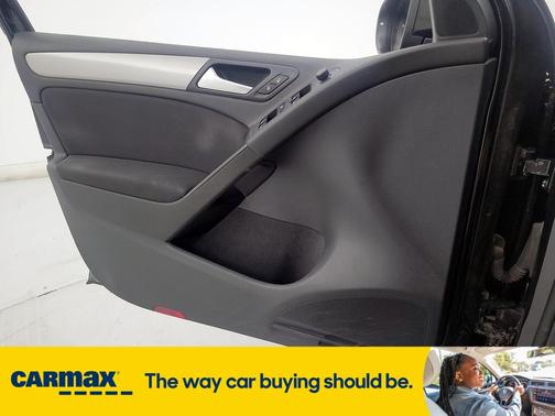 2014 Volkswagen Golf 