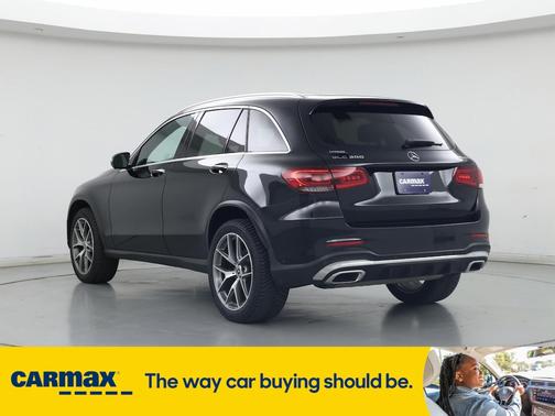 2022 Mercedes-Benz GLC 300