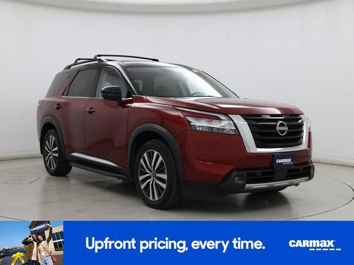 2022 Nissan Pathfinder Platinum