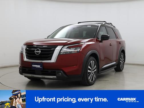 2022 Nissan Pathfinder Platinum